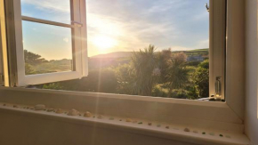 Cosy terraced Cornish cottage near the sea, Penzance